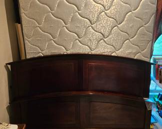 Queen head/foot board