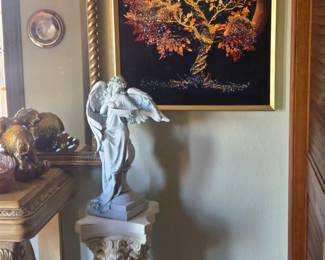 Ang we love on a pedestal, another leather horse and a beautiful crystal picture like the other side