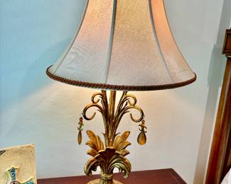 Wide selection of lamps