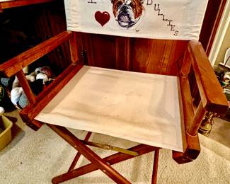 Bull dog directors chair