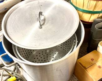 Large crawfish pot