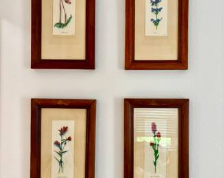 Set of 4 florals
