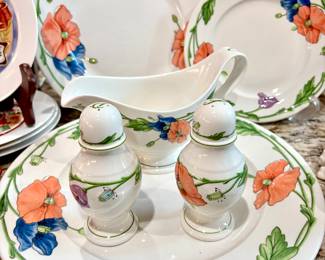 Villeroy &Boch "Amapola" dinnerware