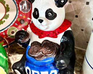 Oreo cookie jar