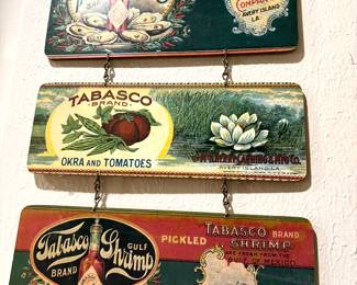 Kitchen wall decor