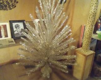 Vintage silver tinsel tree, excellent condition.