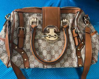 GUCCI