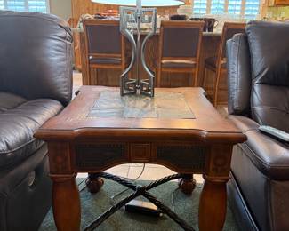 accent table / side table