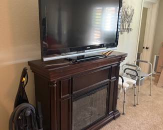 electric fireplace, tv