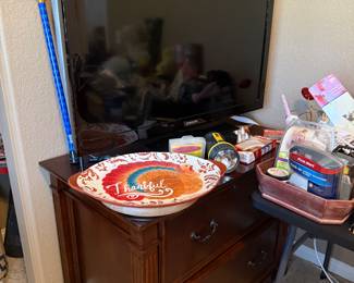 tv, dresser, misc