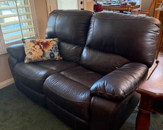 reclining loveseat