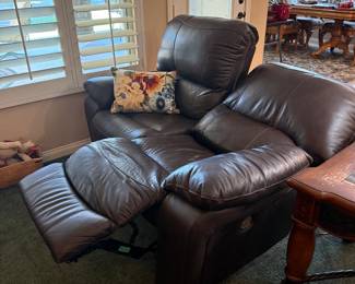 reclining loveseat