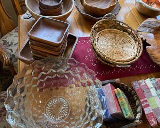 wooden kitchenware, glass bowl
