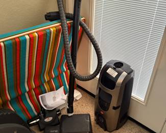 vacuum, dog bed