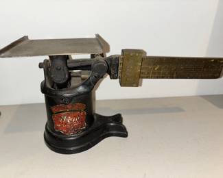 Weis Postal Scale