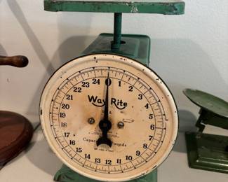 Vintage Way Rite 25 Pound Scale