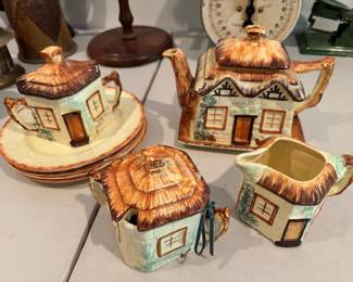 Cottage Ware England Tea Set