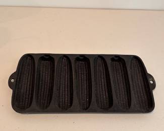 Cast Iron Wagner Corn Cob
