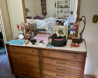 Vintage bedroom set Sumter Cabinet Co. Sumter, South Carolina