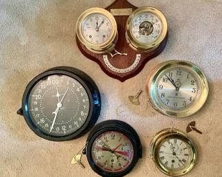 Chelsea ship’s bell clock & barometer, Chelsea U.S. Navy 24-hour Bakelite ship clock, Chelsea Clock Co. U.S. Air Force brass clock, WW2 US ships radio room clock, US Navy Chelsea clock