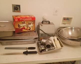 Commercial kitchen ware