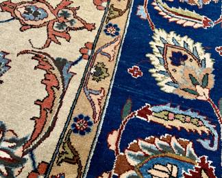Persian Sarough Lilihan rug, a type of hand-knotted Persian rug originating from the Arak region of Iran VERY LARGE ROOM SIZE