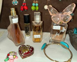 DESIGNER PERFUMES