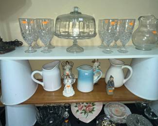 Cakestand w/ cover