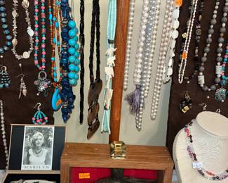 NECKLACES GALORE!
