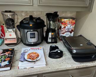 Hoover blender, Instant Pot, Hamilton Beach blender, Breville sandwich grill
