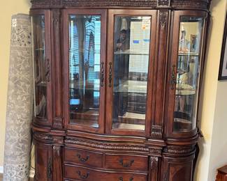 ABSOLUTELY FABULOUS! China cabinet by "Collezione Europa" - IT’S AMAZING!!