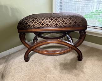 Bedroom slipper bench