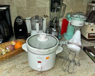 Cuisinart, stainless Osterizer, KitchenAid mixer