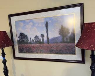 Large, framed artwork & a pair of accent lamps