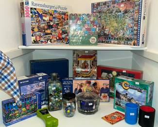 PUZZLES & GAMES IN THE CLOSET!