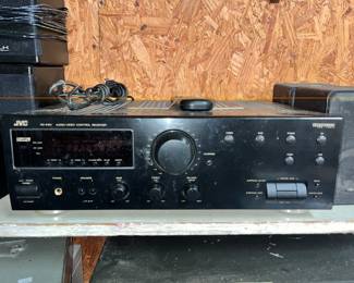 JVC RX-518V AV RECEIVER w/ REMOTE