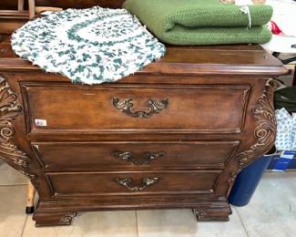 NIGHT STAND