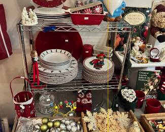LOVELY ORNAMENTS & HOLIDAY DISHES