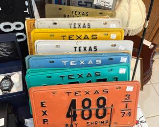 LOTS OF THESE VERY COLLECTIBLE LICENSE PLATES! TEXAS BAY SHRIMP / BAIT SHRIMP