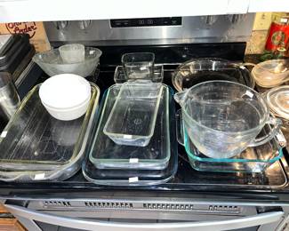 PYREX BAKEWARE