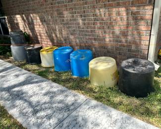 LARGE PLANTING TUBS