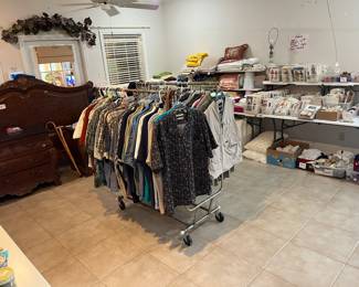 CLOTHING & LINENS