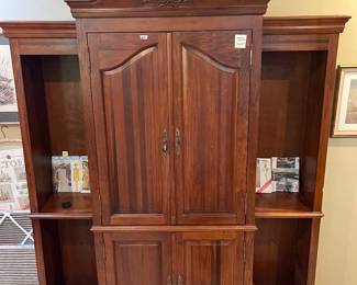 3pc ENTERTAINMENT CENTER