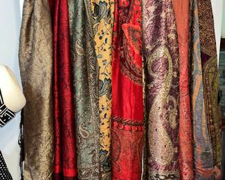 MORE BEAUTIFUL SCARVES