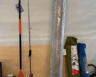 brand new with tags paddle, fishing road and large rug