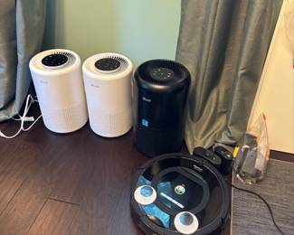 iRobot Rooma w/accessories and Levoit air purifiers 