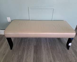 NICE BENCH