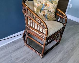 NICE VINTAGE BAMBOO CHAIR