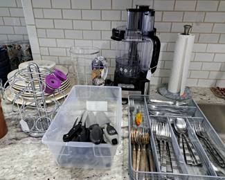 FLATWARE SET, FOOD PROCESSOR, KNIVES, ETC.