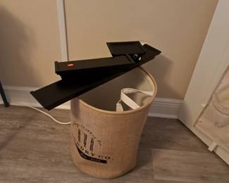 WALL SHELVING IN 3 SIZES, HAMPER
